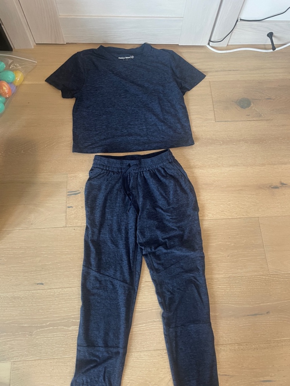 Outdoor Voices Navy Set - Short Sleeve Top & Pants top XS bottoms XXS